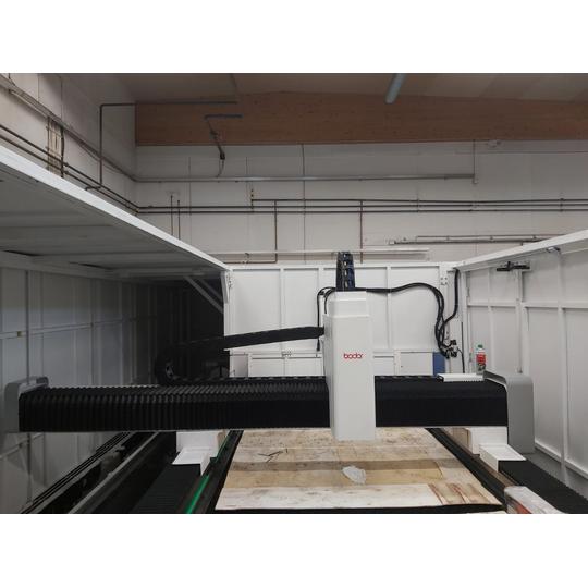 Yhdistelm&auml;laser CT